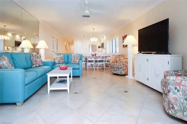 Sanibel, FL 33957,1785 Middle Gulf DR #B301