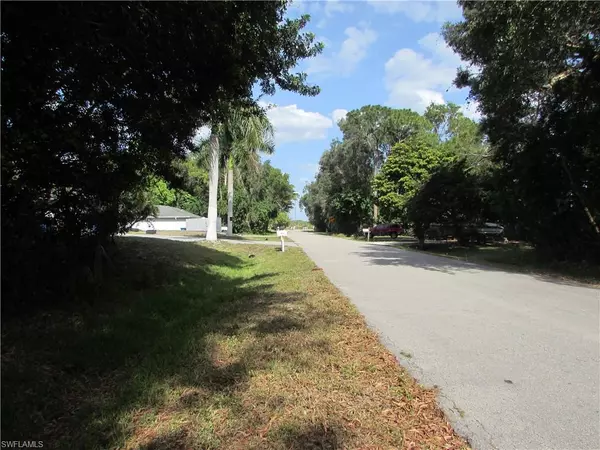 Bokeelia, FL 33922,5500 Birdsong LN NW