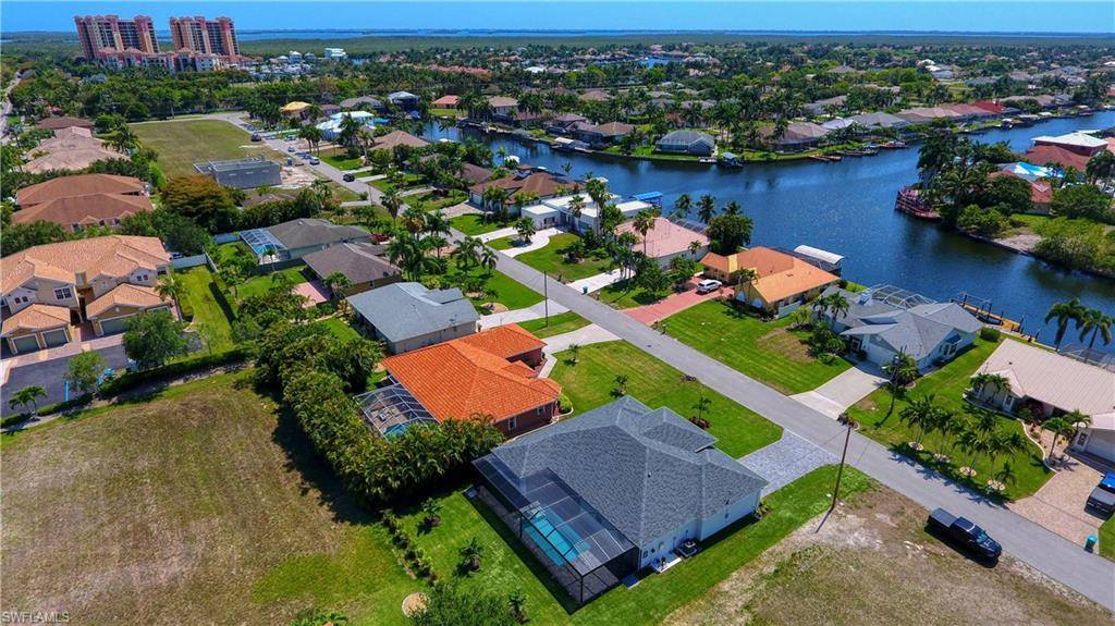 Cape Coral, FL 33914,5313 SW 16th PL