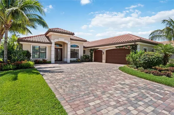 3270 Runaway LN, Naples, FL 34114