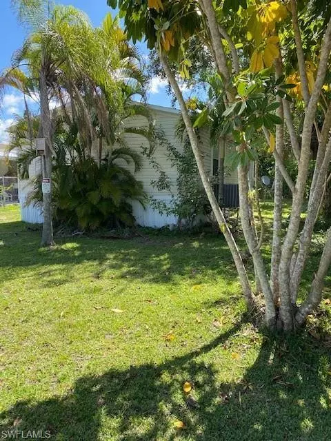 Naples, FL 34114,60 Moon Bay ST