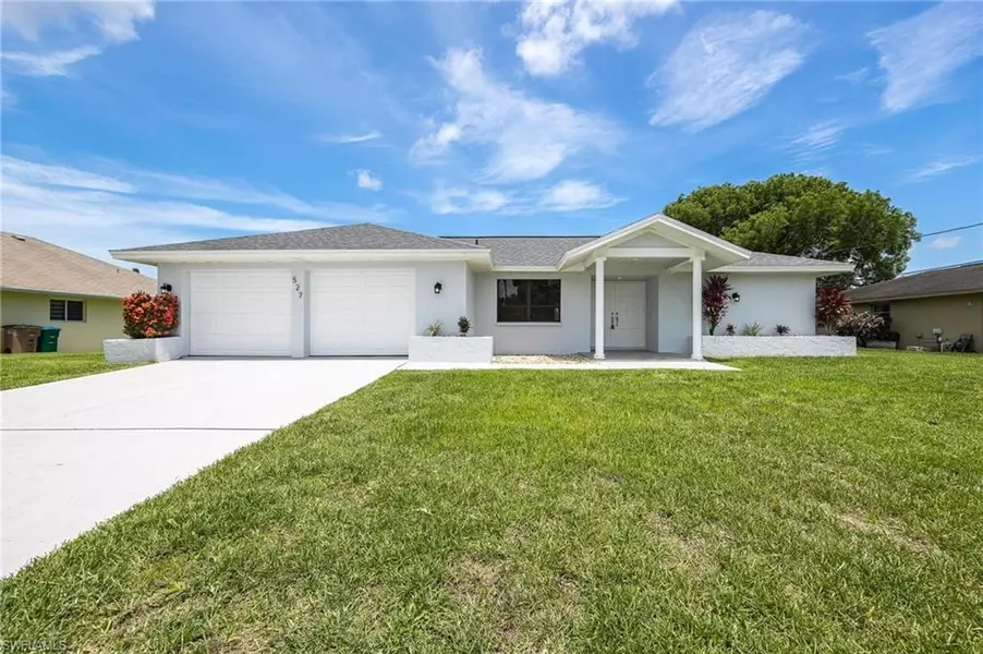 527 SE 23rd AVE, Cape Coral, FL 33990