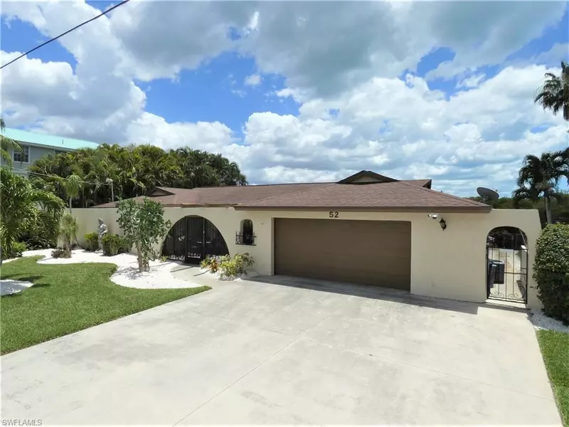 52 Fairview BLVD, Fort Myers Beach, FL 33931