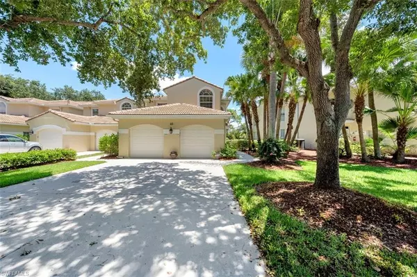 Naples, FL 34119,65 Silver Oaks CIR #204