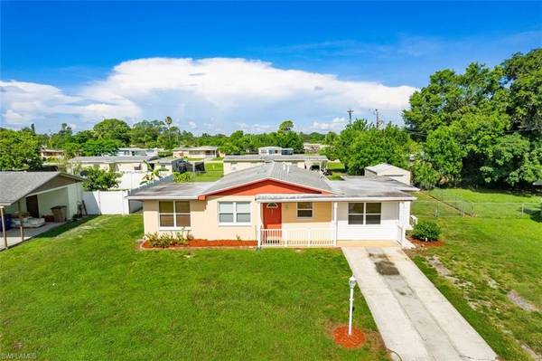 21 Alcala AVE, Lehigh Acres, FL 33936