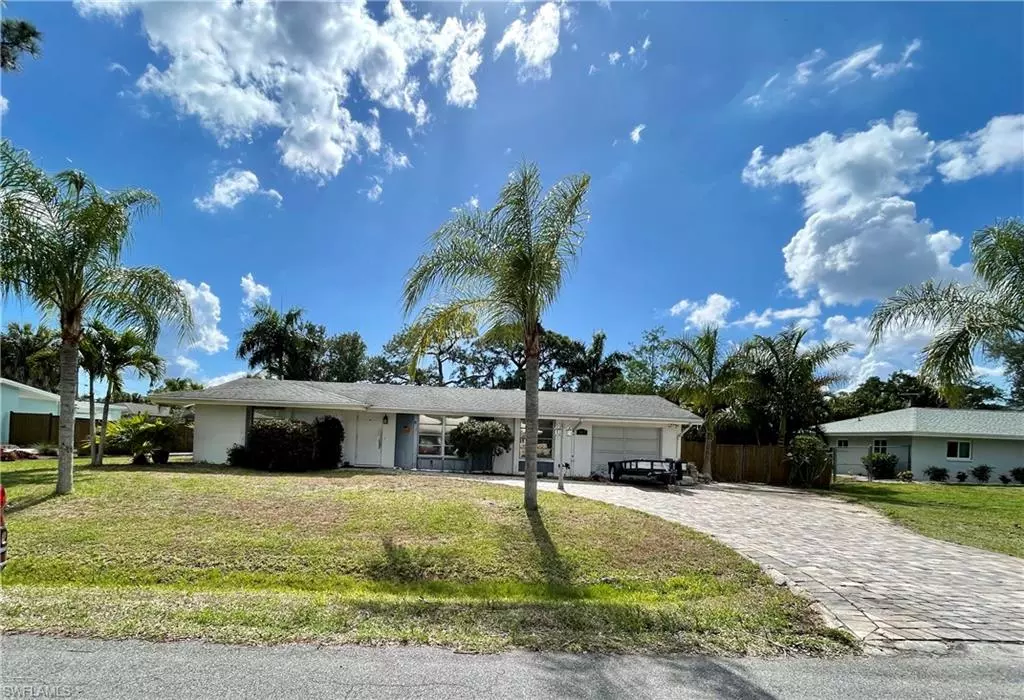 Fort Myers, FL 33908,7197 Emily DR