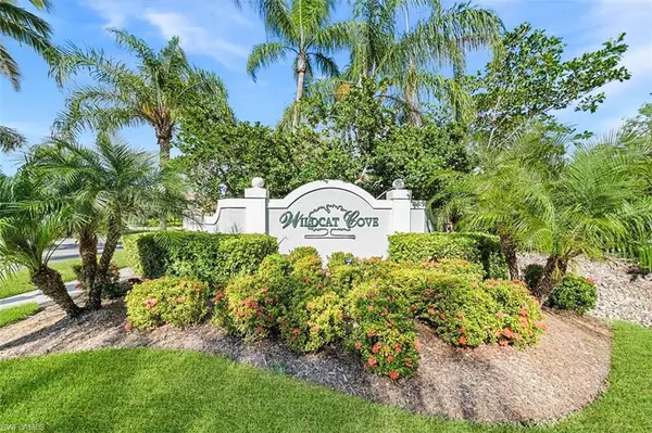 Naples, FL 34110,15048 Sterling Oaks DR