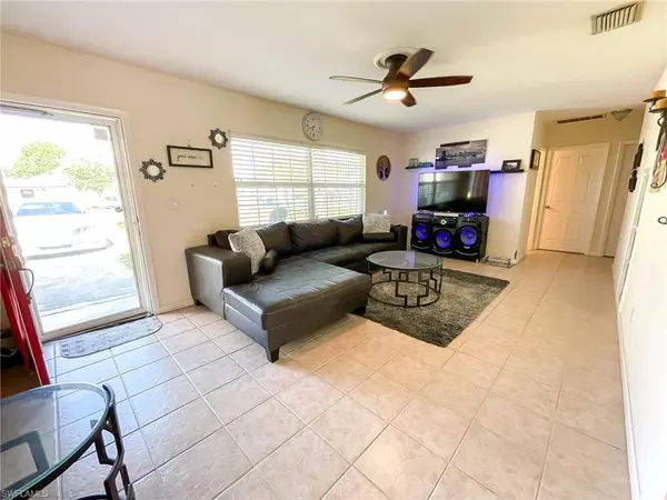 North Fort Myers, FL 33903,1218 Pondella CIR