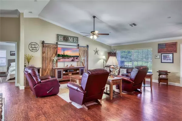 North Fort Myers, FL 33917,18340 Hunters Glen RD