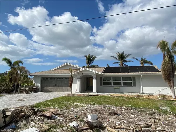 Fort Myers Beach, FL 33931,251 Randy LN