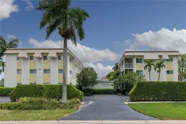 Naples, FL 34102,766 Central AVE #305