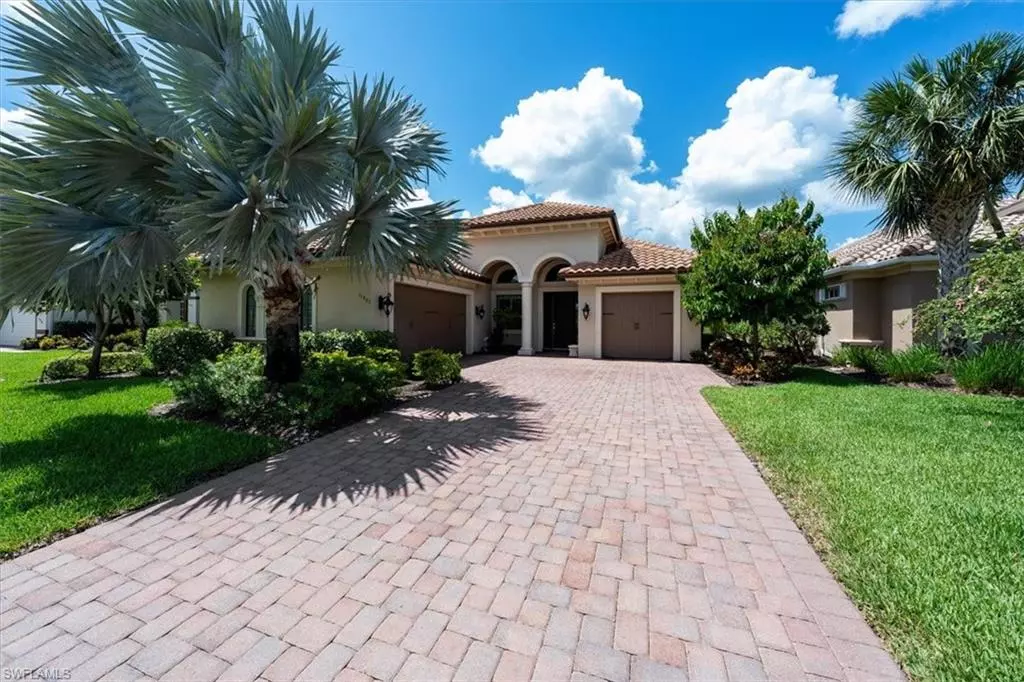 Naples, FL 34120,11925 Heather Woods CT