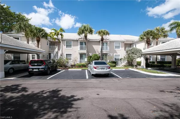 Naples, FL 34110,1133 Sweetwater LN #3202