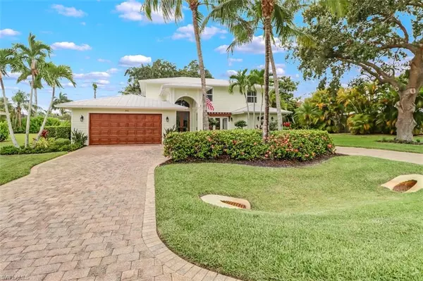 341 Burning Tree DR, Naples, FL 34105