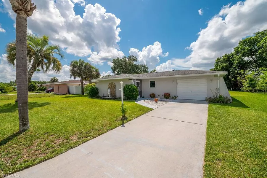 127 Highview AVE, Lehigh Acres, FL 33936