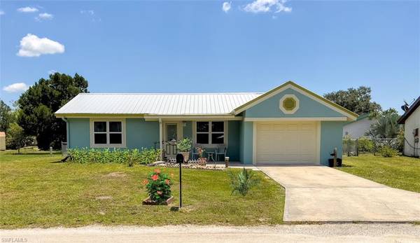 2003 Lighthouse LN, Labelle, FL 33935