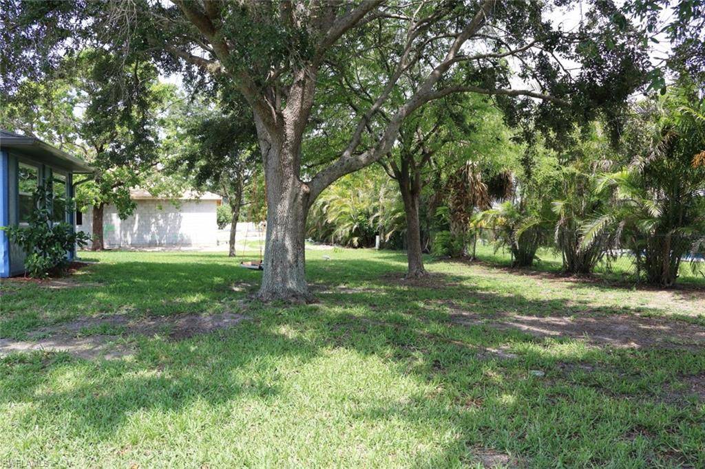 Cape Coral, FL 33914,524 SW 25th LN
