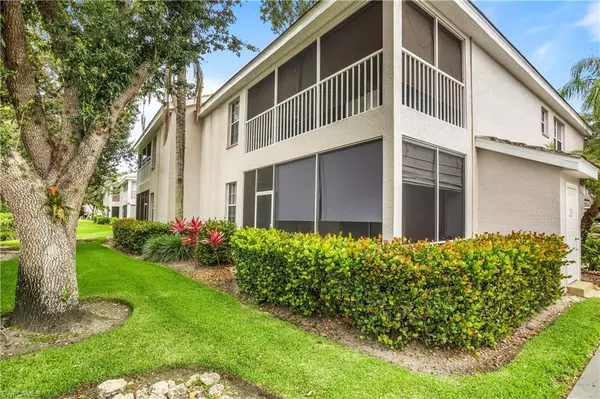 3780 Fieldstone #301, Naples, FL 34109