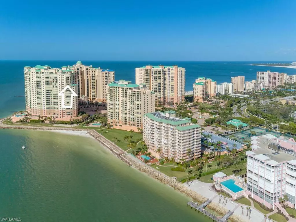 Marco Island, FL 34145,970 Cape Marco DR #2002