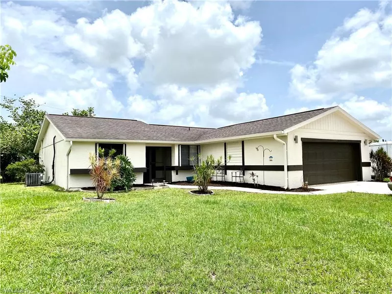 17309 Phlox DR, Fort Myers, FL 33967