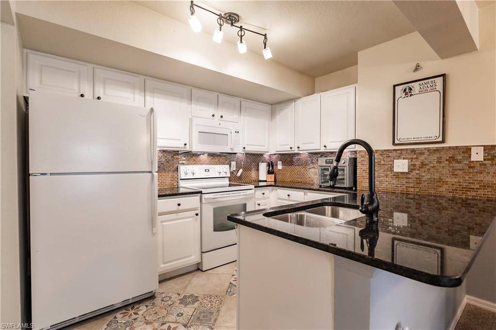 4135 Residence DR #611, Fort Myers, FL 33901