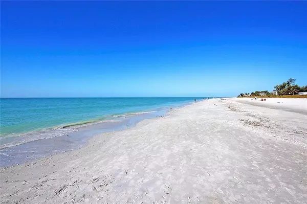 Sanibel, FL 33957,2445 W Gulf DR #A25