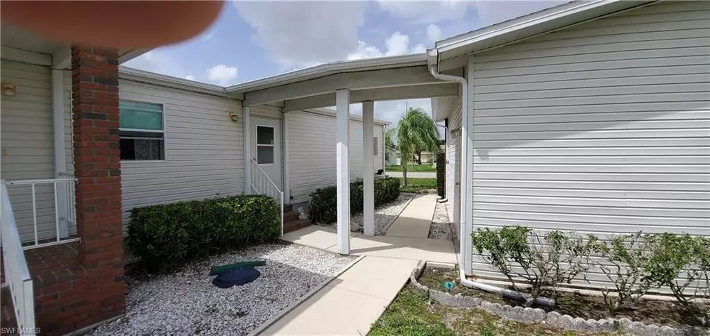 10550 Circle Pine RD, North Fort Myers, FL 33903