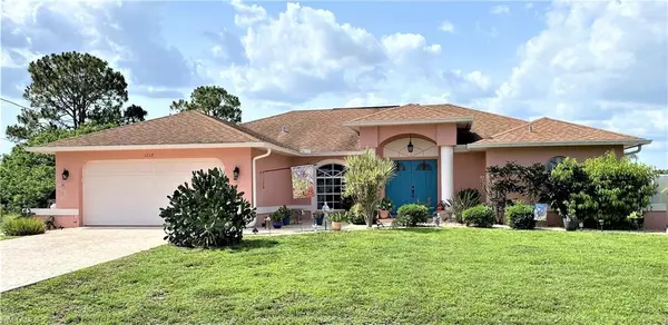 1219 NE 3rd TER, Cape Coral, FL 33909