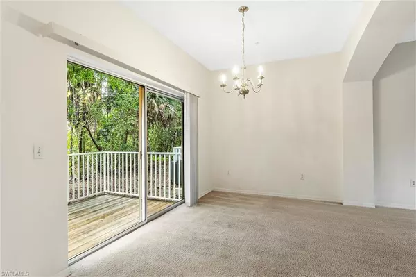 Naples, FL 34109,3305 Lisa LN #113