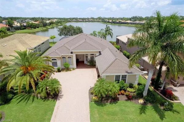 19233 La Serena DR, Estero, FL 33967