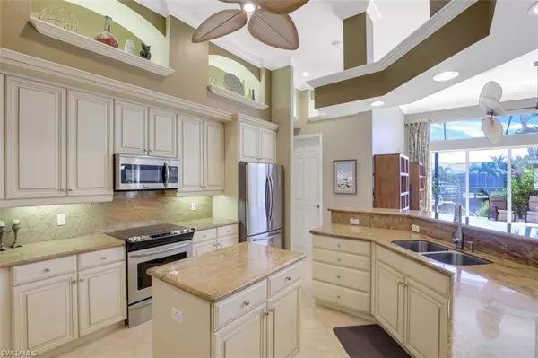 Marco Island, FL 34145,171 Geranium CT