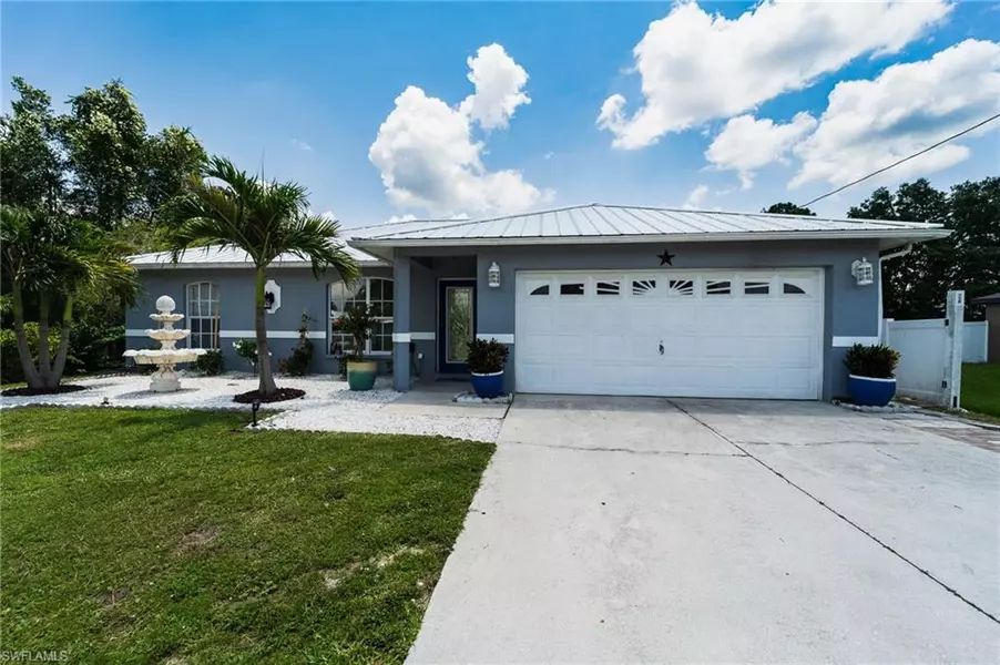 135 Blackstone DR, Fort Myers, FL 33913