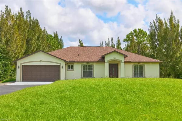 3715 47th AVE NE, Naples, FL 34120