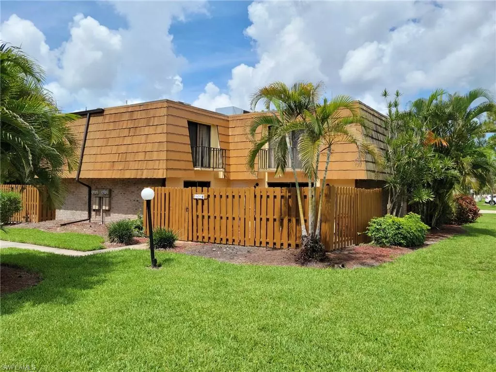 Fort Myers, FL 33907,5604 Malt DR #4