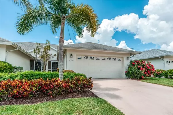 6117 Thresher DR #204, Naples, FL 34112