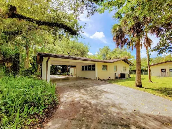 Labelle, FL 33935,495 7th AVE