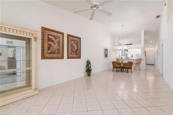 Naples, FL 34112,2385 Bayou LN #2