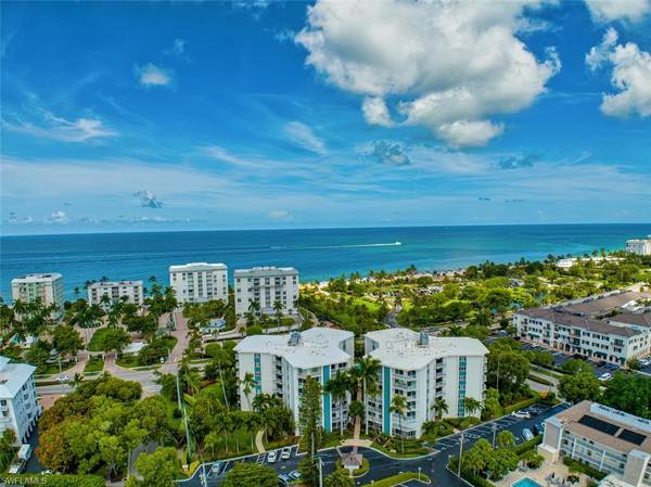 1300 Gulf Shore BLVD N #210, Naples, FL 34102