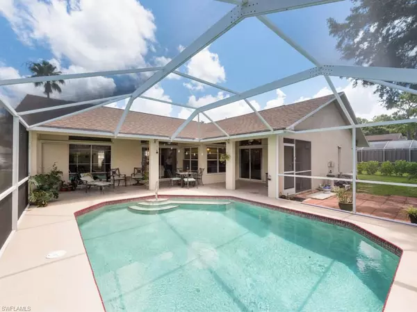 Fort Myers, FL 33967,9910 Laketree CT