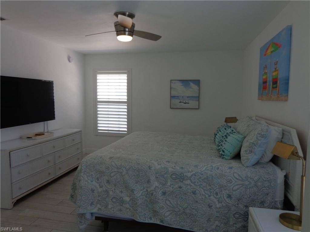 Fort Myers Beach, FL 33931,5537 Palmetto ST