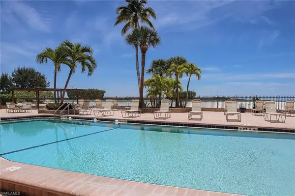 Fort Myers Beach, FL 33931,8350 Estero BLVD #432