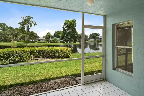 121 Wading Bird CIR #B103, Naples, FL 34110