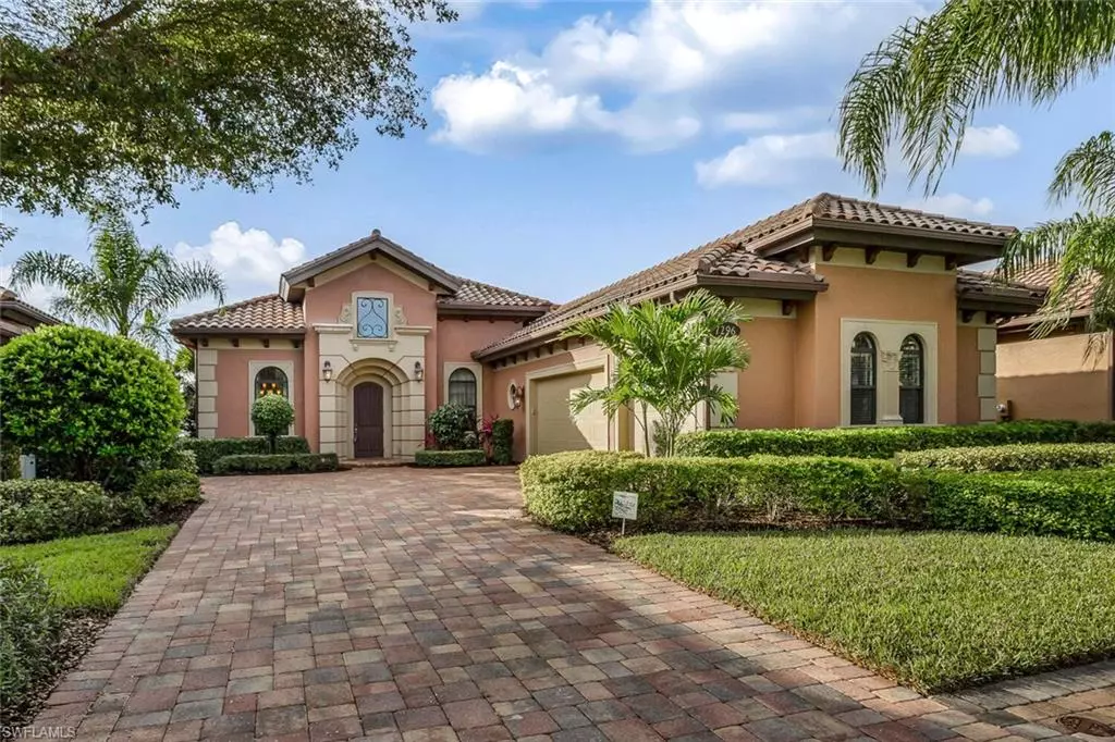 Naples, FL 34119,7296 Lantana CIR