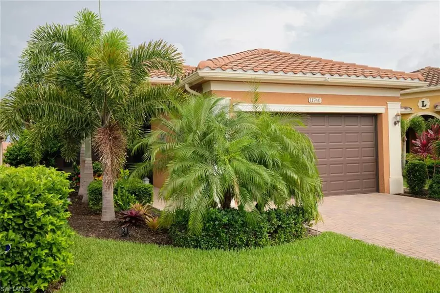 11740 Meadowrun CIR, Fort Myers, FL 33913