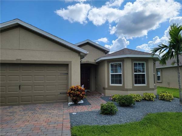 3448 Cancun CT E, Cape Coral, FL 33909