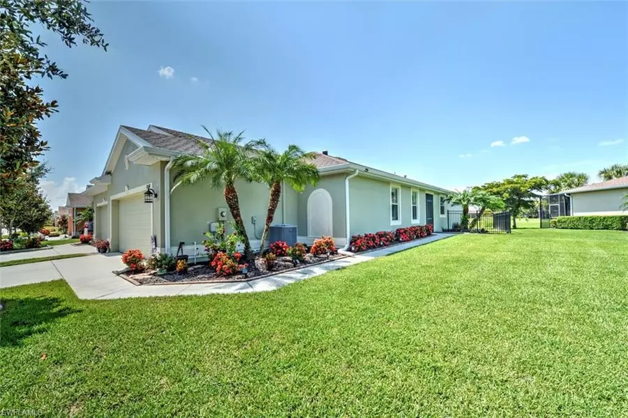 20568 Chestnut Ridge DR, North Fort Myers, FL 33917