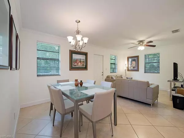 Naples, FL 34102,1275 8th AVE N