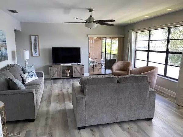 Cape Coral, FL 33914,131 SW 47th TER #204