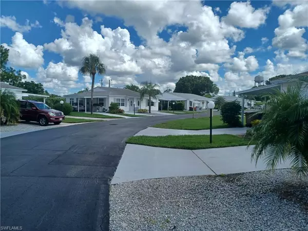 Lehigh Acres, FL 33936,40 Dawn Flower CIR