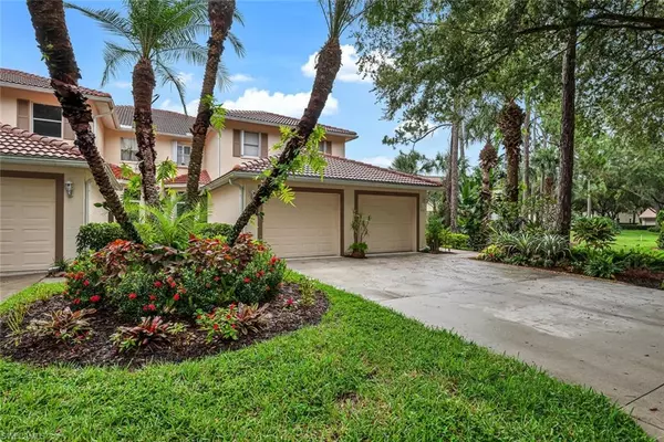 Naples, FL 34104,510 Robin Hood CIR #102